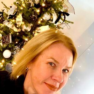 Meet your Posher, Mish